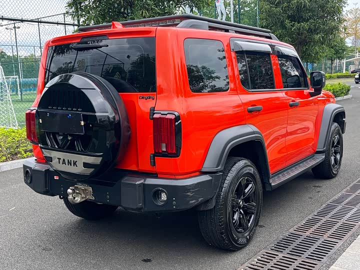 Фото 7 - Tank 300