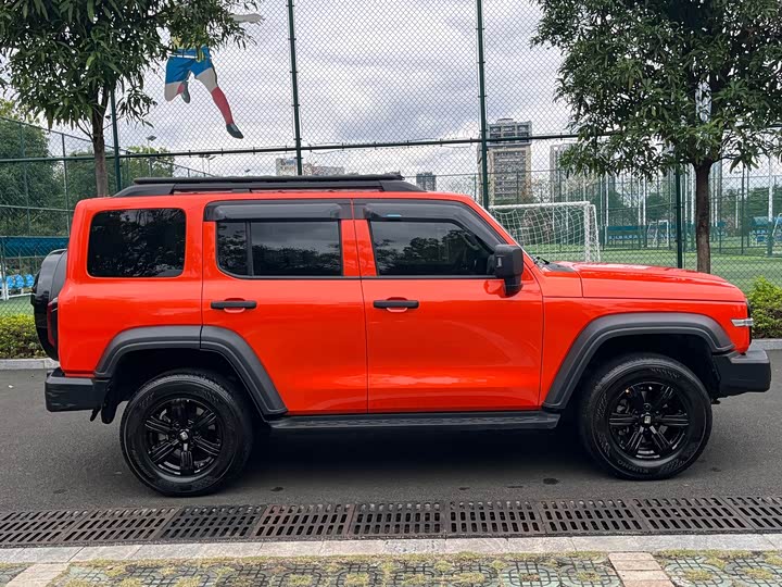 Фото 8 - Tank 300