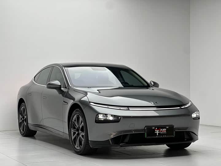 Фото 3 - XPeng P7