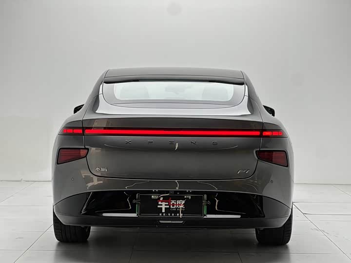 Фото 5 - XPeng P7