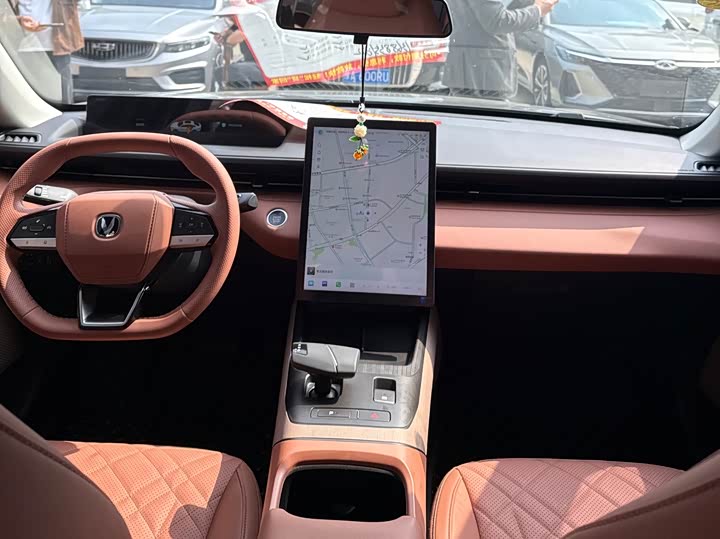 Фото 5 - Changan Eado Plus