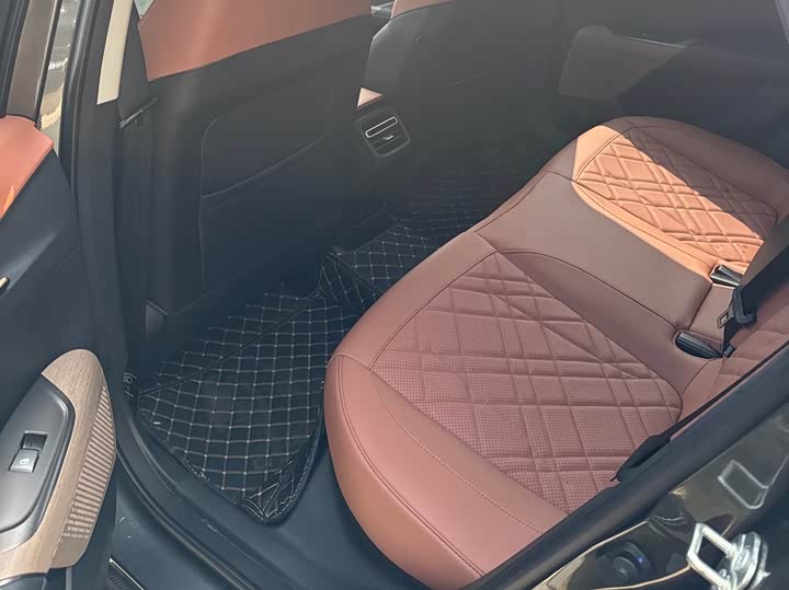 Фото 6 - Changan Eado Plus