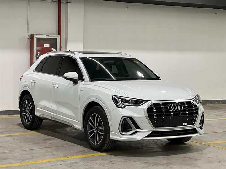 Фото 3 - Audi Q3
