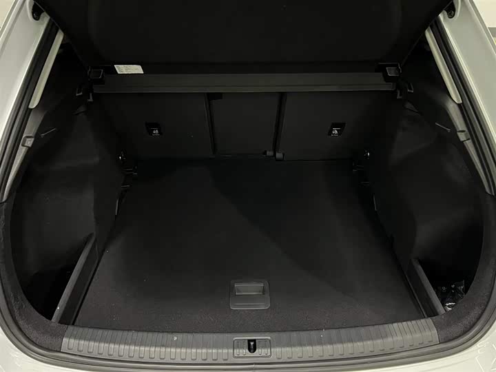 Фото 7 - Audi Q3