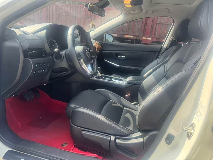 Фото 4 - Nissan Sylphy