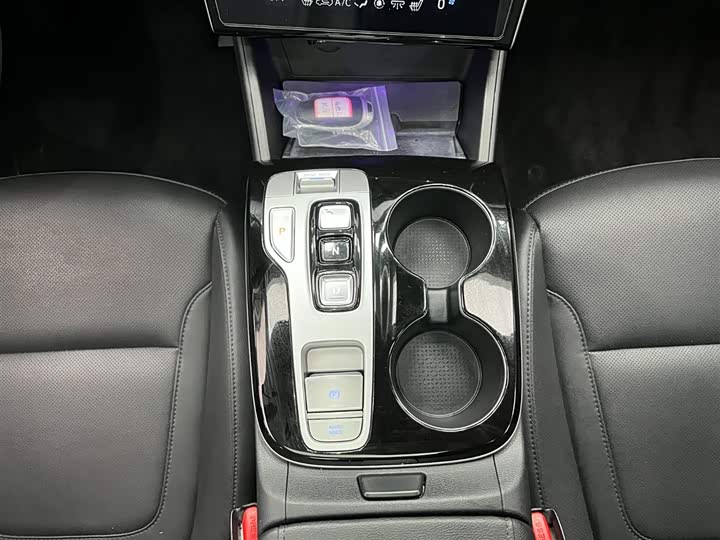 Фото 5 - Hyundai Tucson L