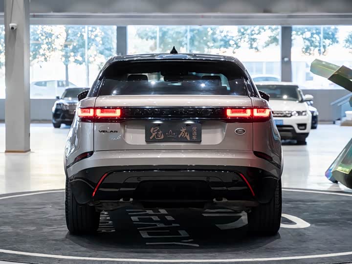 Фото 4 - Land Rover Range Rover Velar