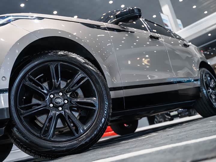 Фото 6 - Land Rover Range Rover Velar