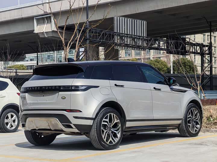 Фото 6 - Land Rover Range Rover Evoque L