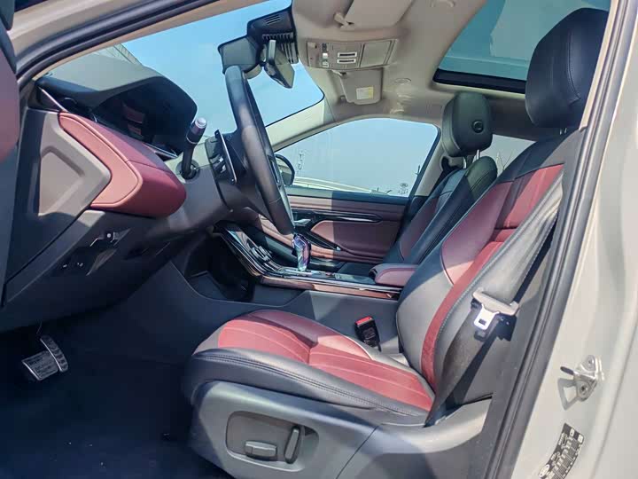 Фото 9 - Land Rover Range Rover Evoque L