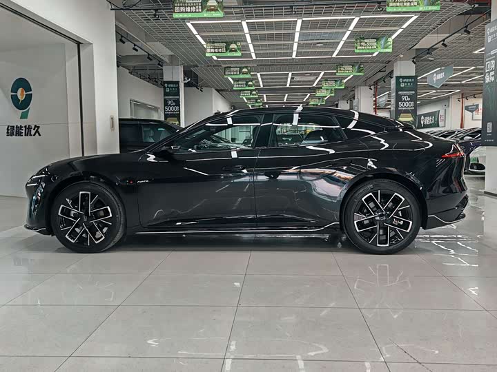 Фото 5 - Avatr 06