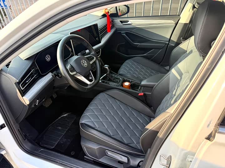 Фото 5 - Volkswagen Sagitar L