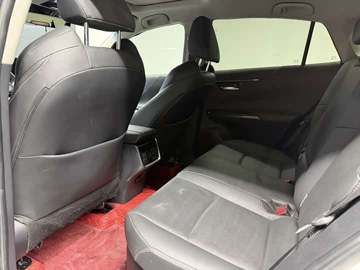 Фото 6 - Toyota Venza