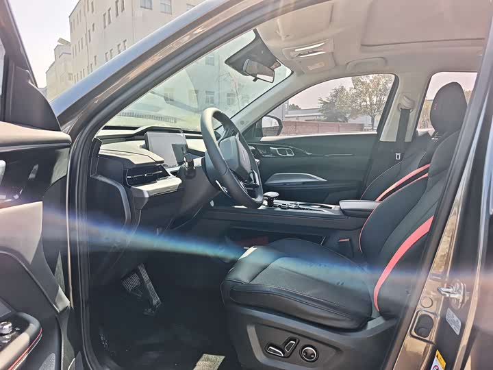 Фото 4 - Changan Oshan Z6