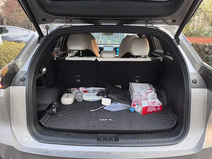 Фото 4 - Geely Galaxy L7