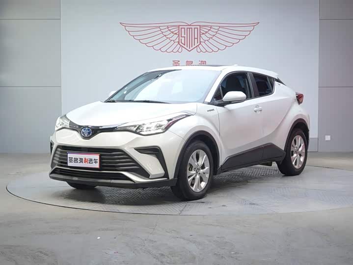 Photo 1 - Toyota Izoa