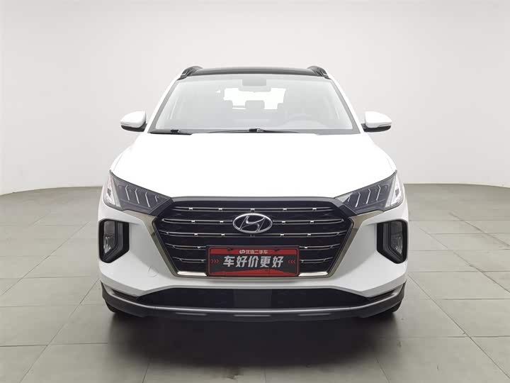 Фото 3 - Hyundai Tucson L