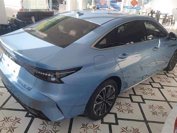 Photo 3 - Chery Fulwin A8