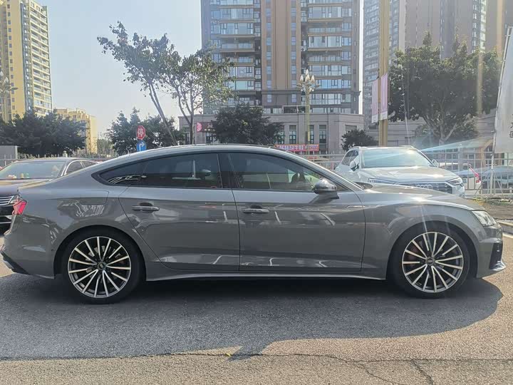 Фото 3 - Audi A5