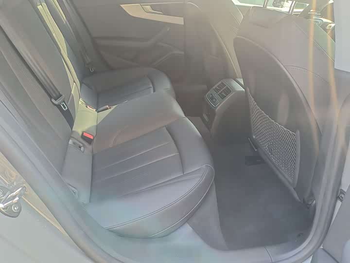 Фото 5 - Audi A5