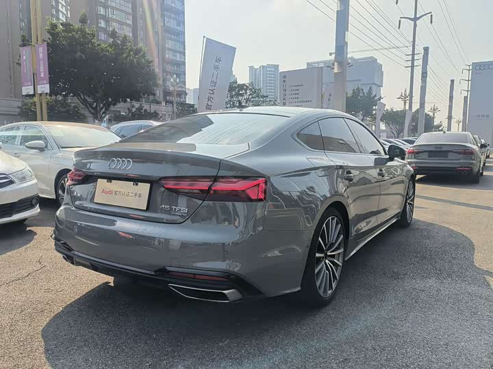 Фото 6 - Audi A5