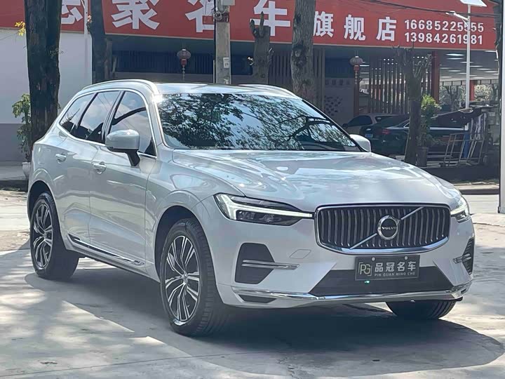 Фото 3 - Volvo XC60