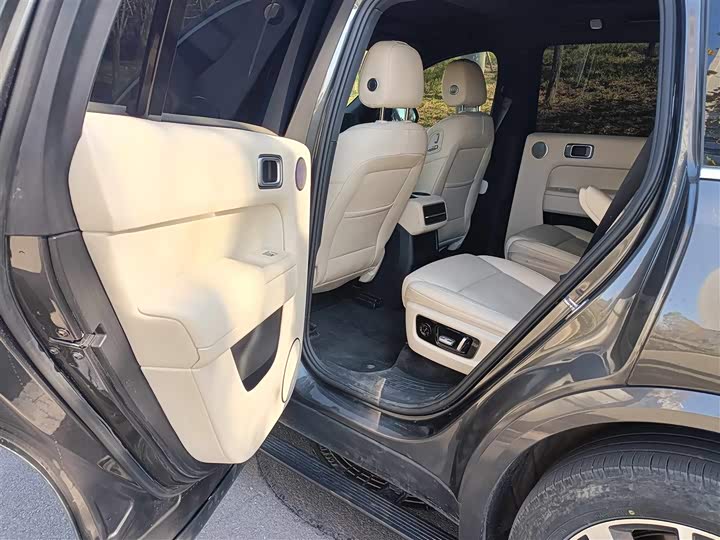 Фото 8 - LiXiang L8