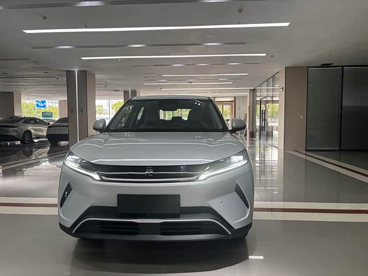 Фото 2 - BYD Yuan Up