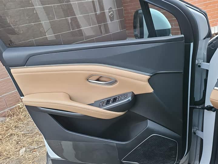 Фото 7 - BYD Song L DM-i Hybrid