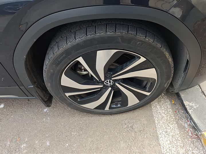 Фото 6 - Volkswagen ID.6 Crozz