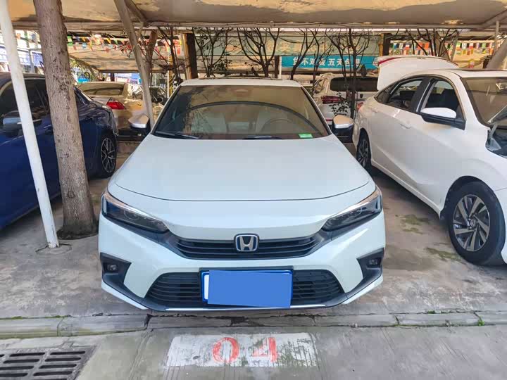 Фото 2 - Honda Civic
