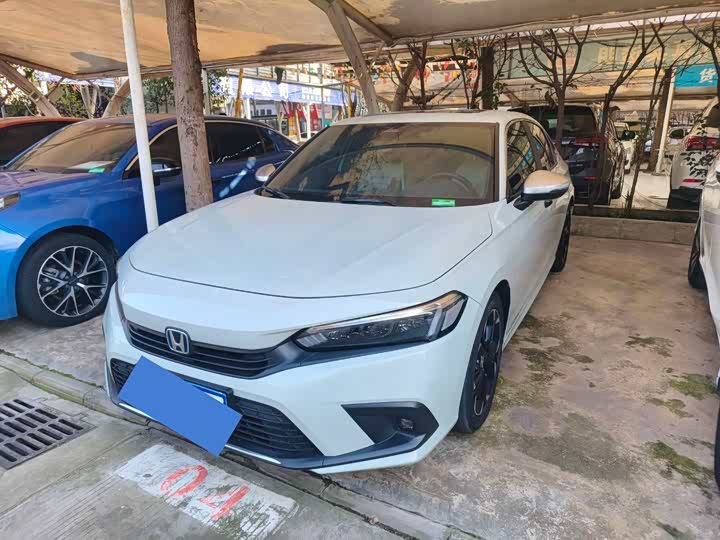 Фото 3 - Honda Civic