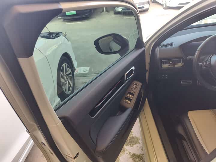 Фото 4 - Honda Civic