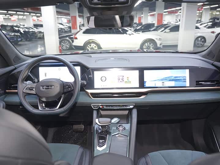 Фото 8 - Geely Monjaro