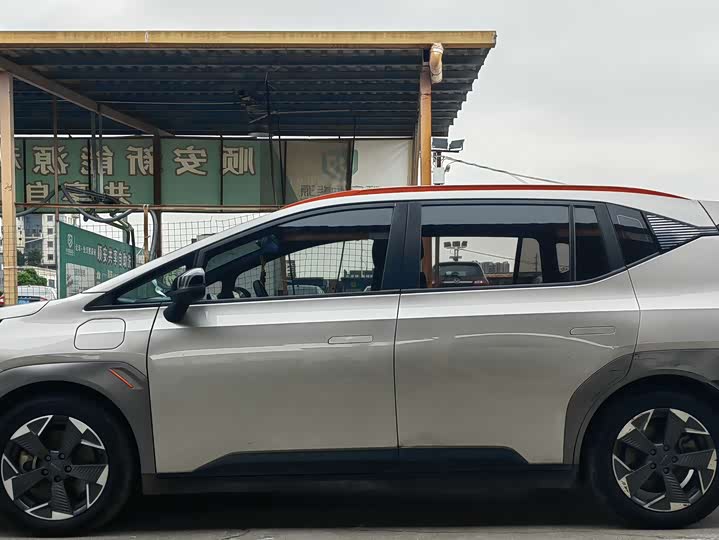 Фото 7 - GAC Aion Y