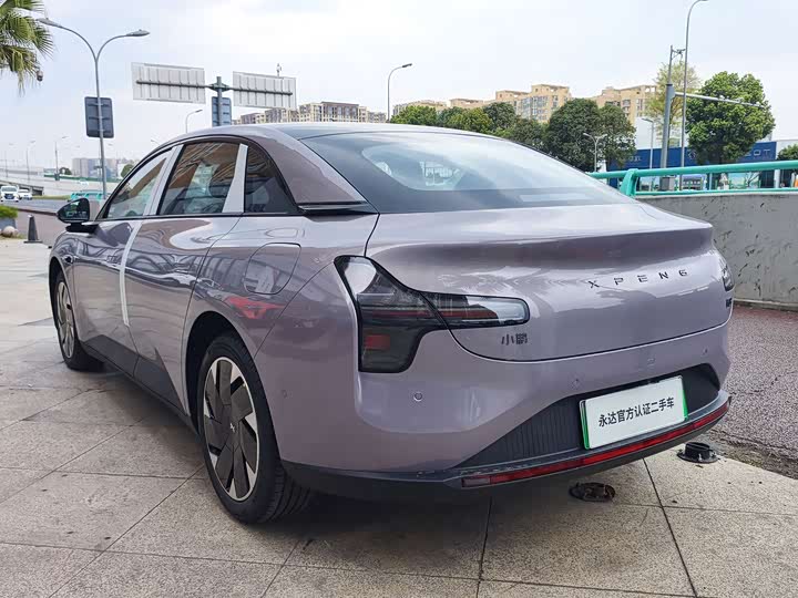 Фото 4 - XPeng Mona M03