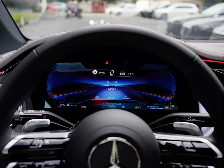 Фото 9 - Mercedes-Benz EQE AMG