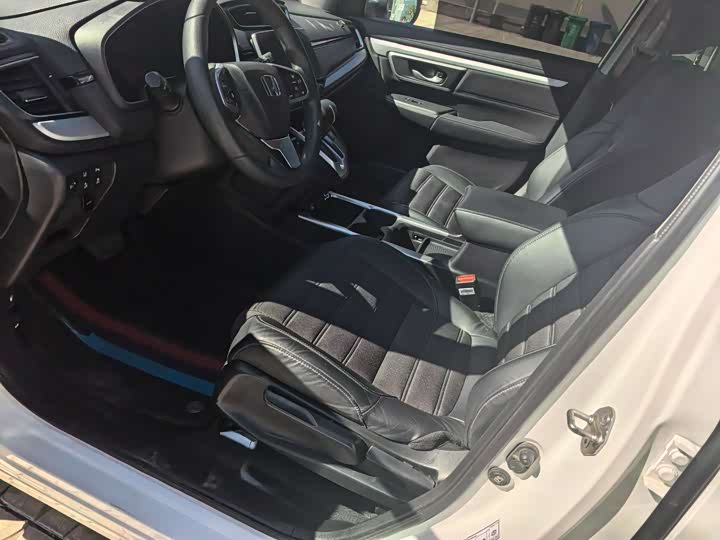 Фото 7 - Honda CR-V