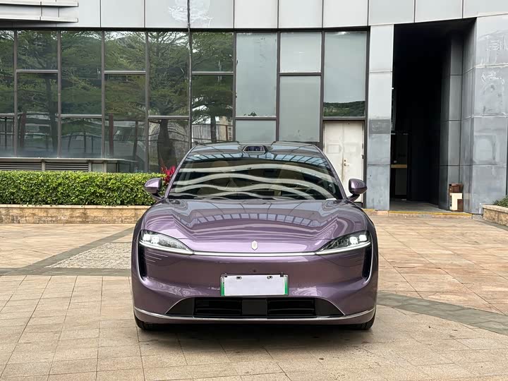 Фото 2 - Luxeed R7