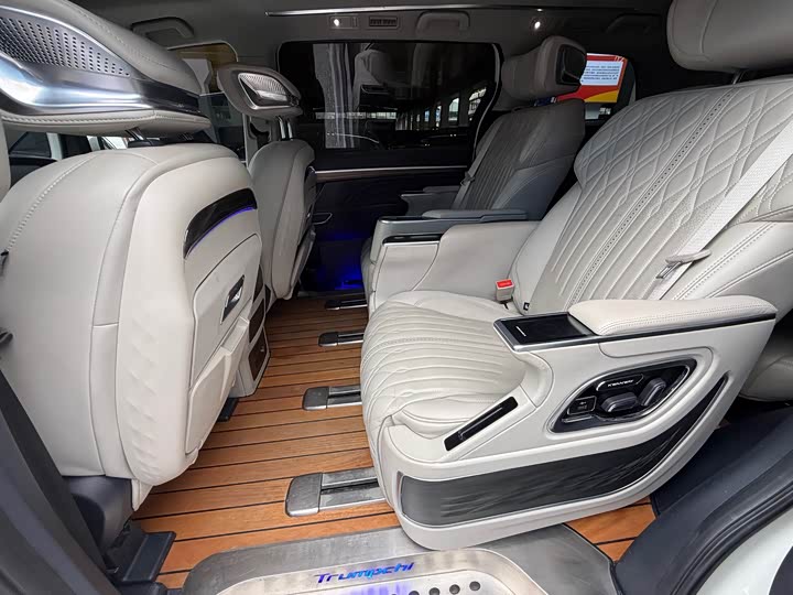 Photo 8 - GAC Trumpchi M8