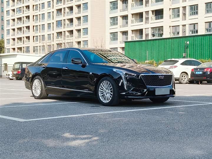 Фото 8 - Cadillac CT6
