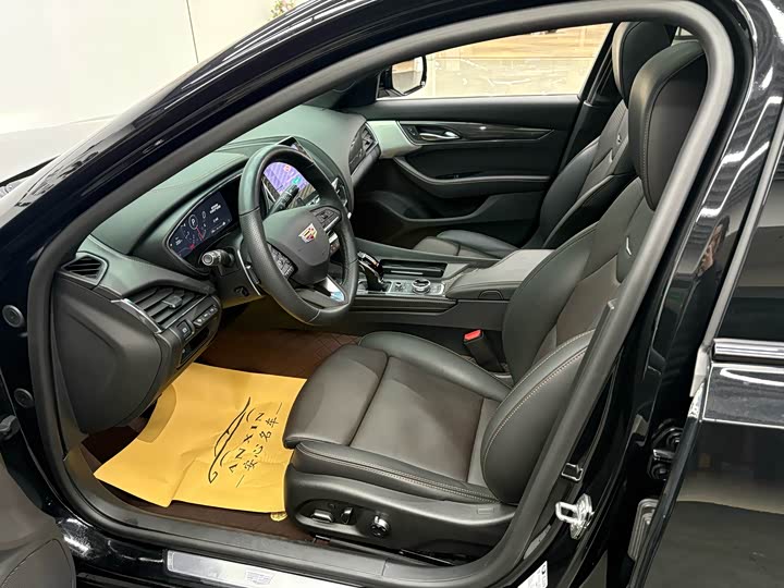 Photo 8 - Cadillac CT5