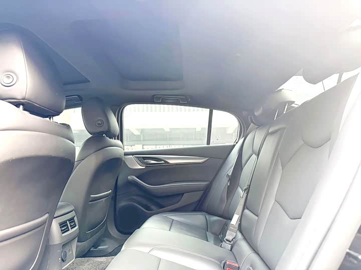 Photo 4 - Cadillac CT5