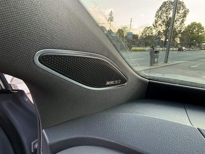 Фото 9 - Volkswagen ID.4 Crozz