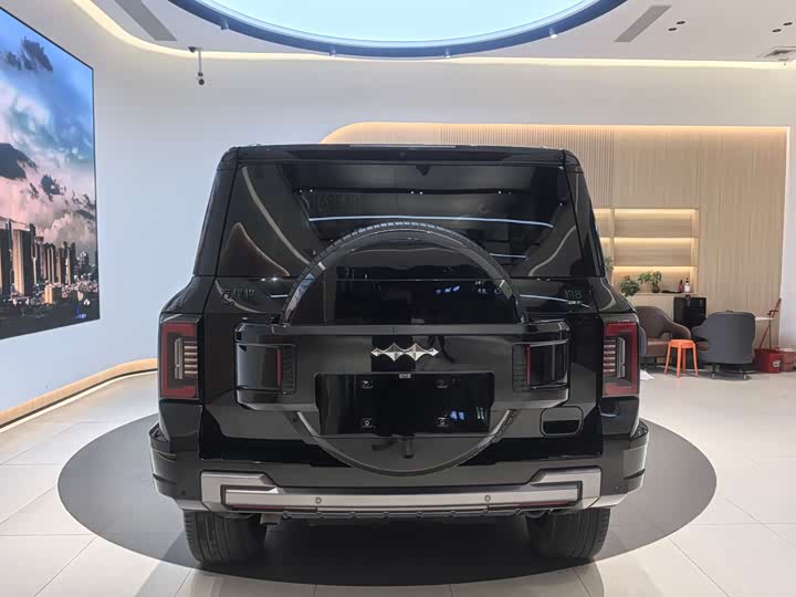 Photo 6 - BYD FangChengBao Leopard 8