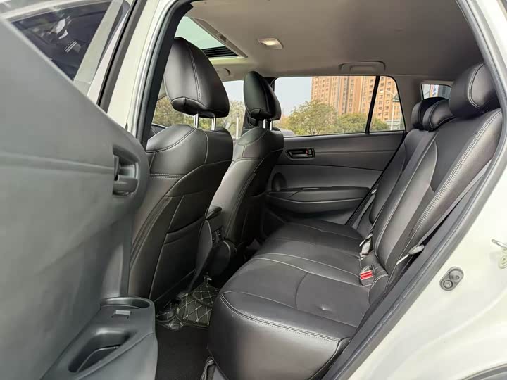 Фото 7 - Toyota Corolla Cross