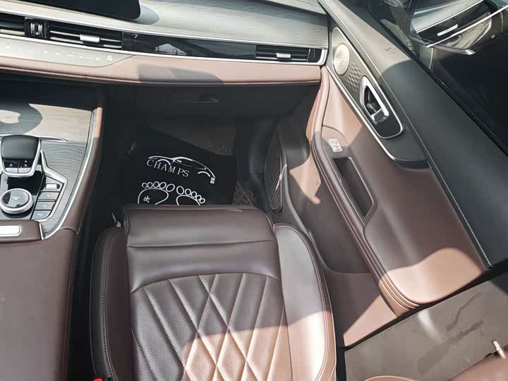 Фото 9 - Chery Tiggo 8 Pro