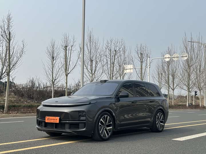 Фото 1 - LiXiang L9