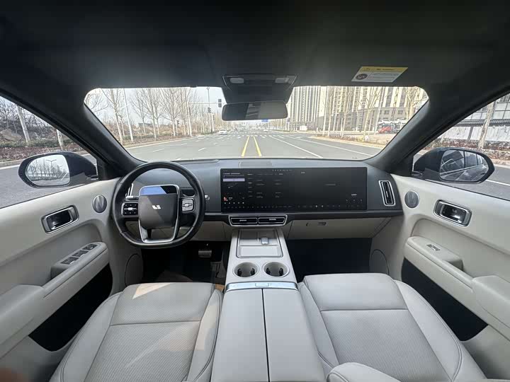 Фото 4 - LiXiang L9