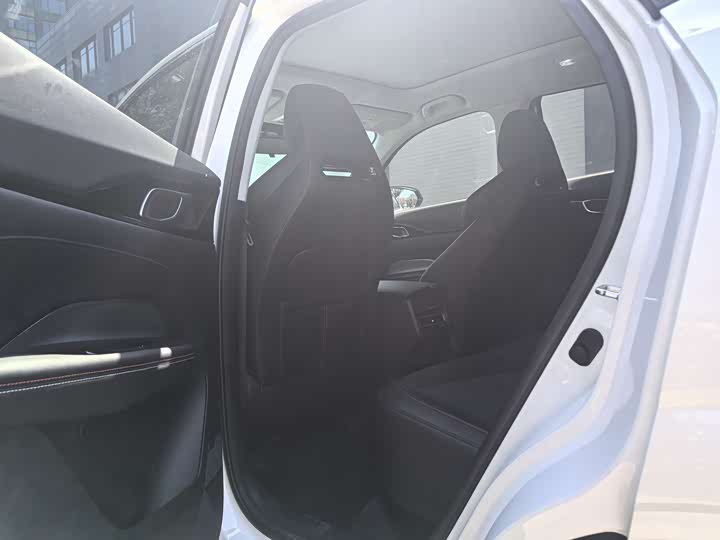 Фото 7 - Changan Oshan Z6